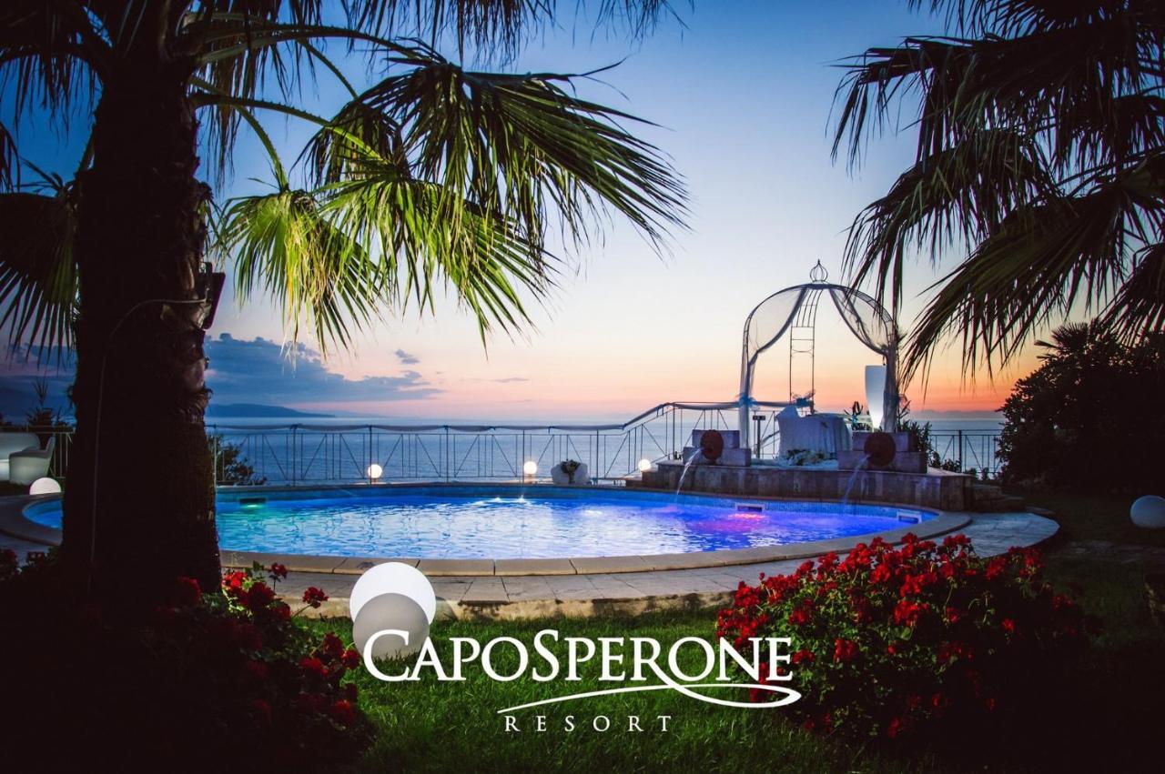 Caposperone Resort Пальми Экстерьер фото